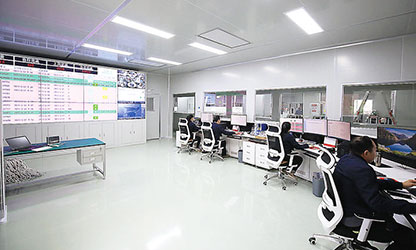 央媒持續關注 虹潤再增信心--新華社客戶端專題報道巜福建順昌虹潤儀表的國產化之路》，生動描述虹潤公司近年走過的成功之路